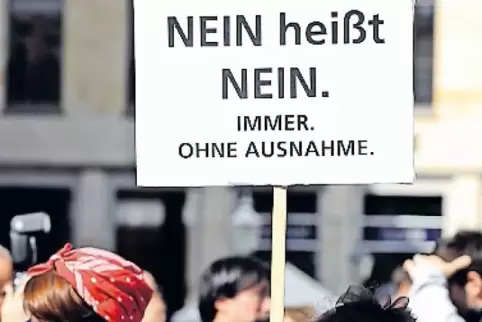 Demonstration für ein schärferes Sexualstrafrecht 2016 in Berlin.