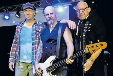Mitbewohner und Musikkollegen: Stefan Brod, Hans Mappes und Klaus Kummer (von links) verbindet eine lange Freundschaft und die E