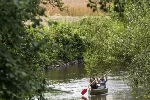 Kanufahren auf dem Glan – wie hier bei Odenbach – bleibt noch bis Ende 2018 zwischen Odenbach und Meisenheim untersagt. Foto: M.