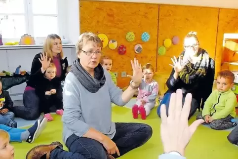 Andrea Züfle an ihrer jetzt ehemaligen Wirkungsstätte im Morschheimer Kindergarten.