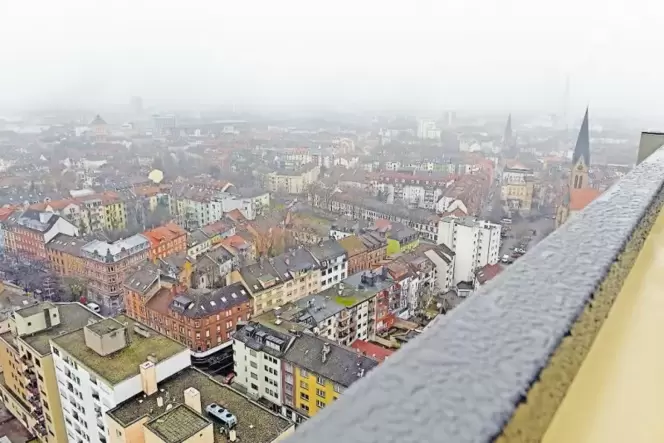 Schöne Aussicht: Blick vom 23. Stock auf den Hemshof.