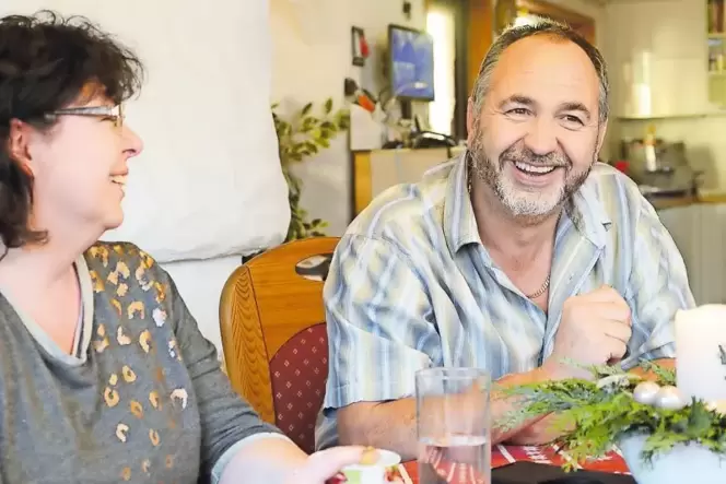 Kerstin und Stefan Traxel aus Dahn halfen einer kalifornischen Band aus der Klemme.