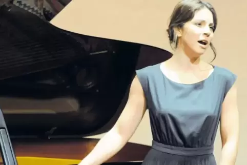 Sopranistin Hanna-Elisabeth Müller hat seit ihrem Auftritt in Freinsheim im Oktober 2016 einige Erfahrung sammeln können: So sta