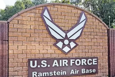 Über Ramstein sollen Waffen an syrische Rebellen geliefert worden sein.