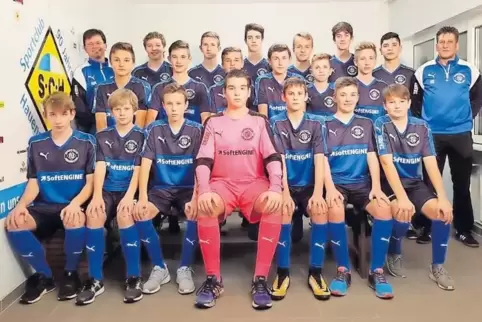 Die Seriensieger der Vorrunde: Die C-Junioren des SC Hauenstein haben alle 13 Partien gewonnen. Unser Bild zeigt das Team mit de
