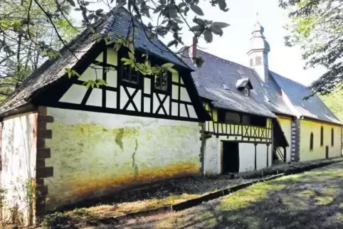 Seit Mai vergangenen Jahres darf die Kolmerbergkapelle wegen Einsturzgefahr nicht mehr genutzt werden.