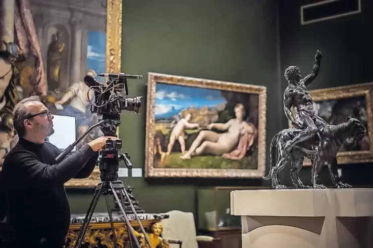 Zum Auftakt der Reihe geht es um das Renaissance-Genie Michelangelo – das Foto zeigt die Bronze „Reiter auf Panther“ im Fitzwill
