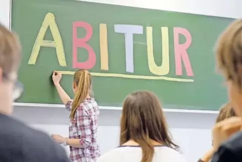 Seit ein paar Tagen laufen die Prüfungen.