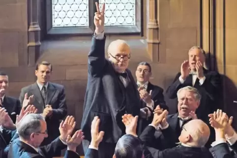 Mitreißend: Gary Oldman als Winston Churchill in „Die dunkelste Stunde“.