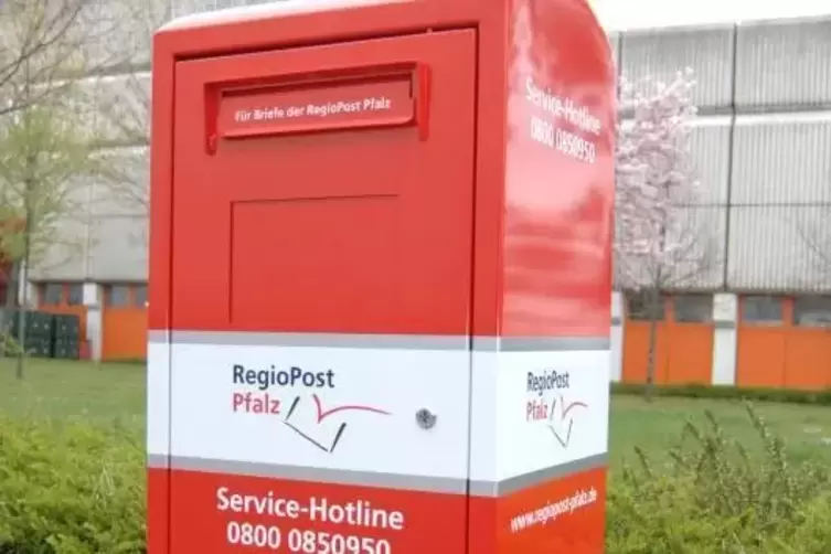 Ein immer größer werdender Mangel an Zustellern hat der Regio Post Pfalz in den vergangenen Jahren Probleme bereitet.  FirmenFot