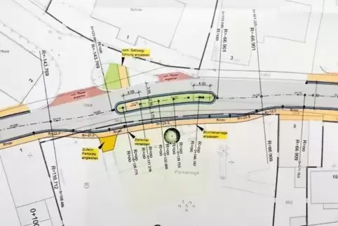 Um den Schülern der Holzlandgrundschule und den Hortkindern ein sichereres Überqueren der Hauptstraße zu ermöglichen, empfiehlt 