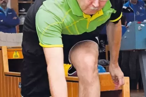 Der Haßlocher Gerhard Bernatz erkegelte 893 Punkte.