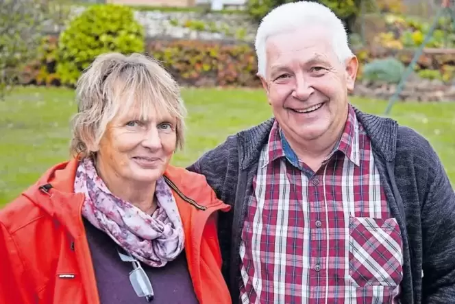 Nach elf Jahren gibt Jakob Dormann den Vorsitz des SPD-Kreisverbands an Giorgina Kazungu-Haß ab.
