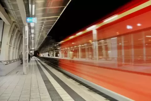 Das Sicherheitskonzept für den S-Bahnhof Mitte wollen Bahn und Bundespolizei mit Kameras verbessern. Archivfoto: Kunz