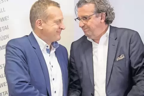 Einig: Stefan Wolf (rechts), Vorsitzender der Arbeitgebervereinigung Südwestmetall, und Roman Zitzelsberger, Bezirksleiter der I