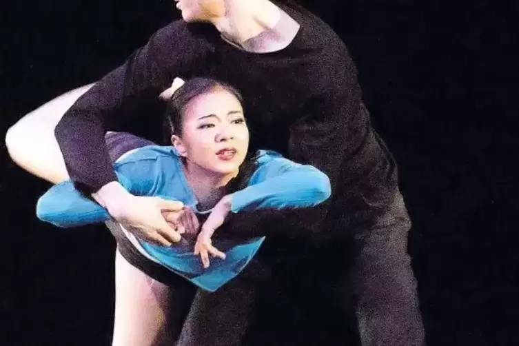 Klassisches Tanztheater ganz vital: Nami Ito und Jacob Noble in der Kurzchoreographie „Salamander“ von Kaito Takahashi.
