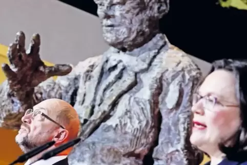 Erben von SPD-Chef Willy Brandt: Martin Schulz und bald wohl auch Andrea Nahles.