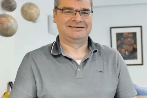 Der ehrenamtliche Behindertenbeauftragte Holger Voll muss sich an ein klares Regelwerk halten und kann nicht allen helfen.