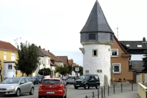 Wenn mehr Wohnraum im Ortskern entsteht, dann wächst der Verkehr. Durch die Umgehung sei das Gebiet aber bereits entlastet worde