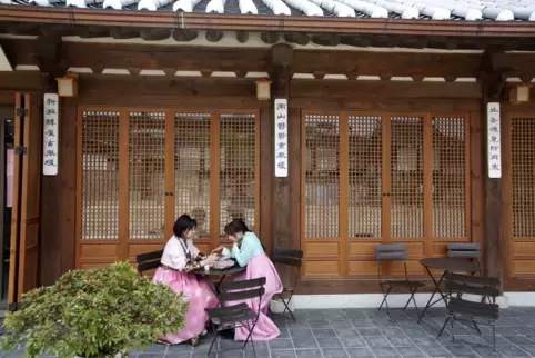Hanok_traditionelles_koreanisches_Haus_DPA.jpg