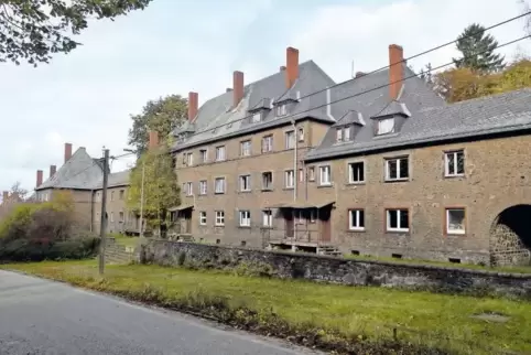 155 Meter lang ist die „Kolonie“, in der noch in den 60er Jahren 243 Menschen lebten, wie sich der einstige Bewohner Horst Soyke