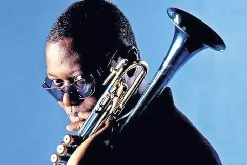 Trompeter Wallace Roney traf diesmal die Auswahl der Finalteilnehmer beim Neuen Deutschen Jazzpreis in Mannheim.