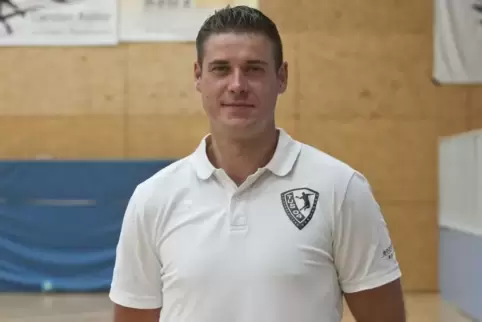 Bleibt Trainer des TuS Dansenberg: Marco Sliwa. Foto: VIEW