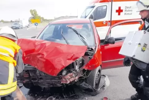 Neuralgische Stelle: Auf der Feuerbergkreuzung passierten im Jahr 2017 sechs Unfälle, sieben waren es auf der B271 in Höhe der V