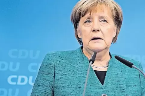 Sie sei künftig das einzige CDU-Kabinettsmitglied, das älter als 60 Jahre sei, sagte Bundeskanzlerin Angela Merkel.