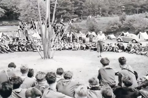 Schon immer hat der CVJM junge Menschen zusammengebracht: Wie hier beim Pfingstlager 1958 ...