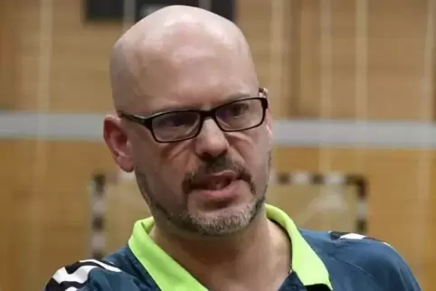 Egal ob Pfalz- oder Oberliga: Thorsten Koch steht auch in der nächsten Saison bei der HSG Eckbachtal an der Seitenlinie.  Archiv