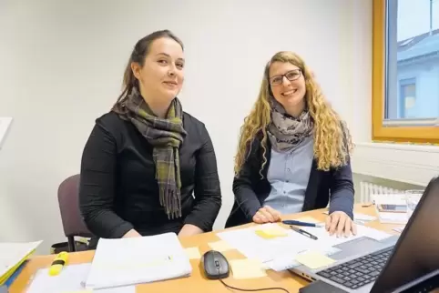 Spüren noch gewisse Vorbehalte in Sachen Digitalisierung in der Region: Julia Steingaß (links, für die Verbandsgemeinde Göllheim