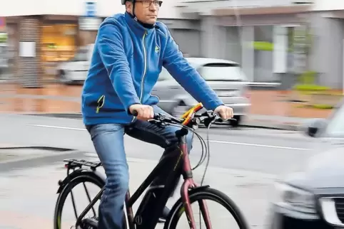 Schneller vorankommen im Berufsverkehr und etwas für die Gesundheit tun: Ein Dienstfahrrad hat Vorteile.