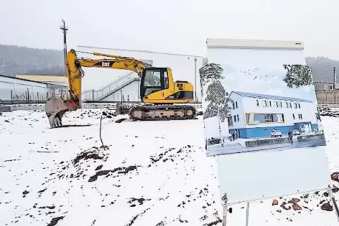 In der Landstuhler Bahnstraße entsteht der Verwaltungsbau.