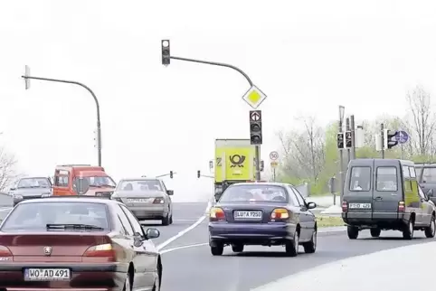 Weil in der Nähe die Feuerwehr einen Stützpunkt hat, ist diese Kreuzung am Gewerbegebiet Oggersheim-West für die Eppsteiner CDU 