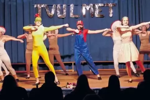 Die „Freckies“ des TV Ulmet mit ihrem Schautanz „Super Mario“.