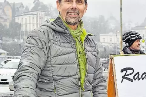 Rainer Grun-Marquardt (oben) ist Initiator der „Critical Mass“ in Neustadt. Die 13. Auflage der Fahrrad-Demo wurde auch von Schn