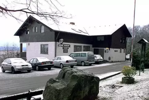 War am Wochenende Ziel von Einbrechern: das Naturfreundehaus in Steinbach am Glan. Foto: rhp
