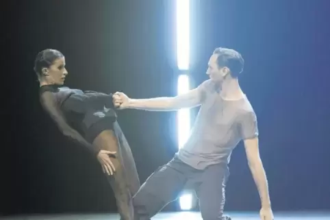 Begegnung auf Spitzen: Szene aus Richard Siegals Choreographie „Unitxt“.
