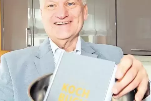 Jeder Topf findet seinen Deckel: Und gemeinsam am Herd stehen, das ist eine schöne Aufgabe für Paare, findet Wolfgang Kühn, Beig
