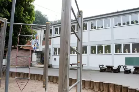 Die ADD bleibt dabei: Die Grundschule Frankenstein schließt. Foto: View 