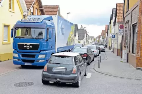 Die zweite Verkehrsachse soll Dannstadt vom Verkehr entlasten – hier die Hauptstraße.