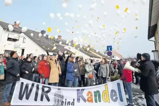 Kandeler Bürger wollen ihre Stadt nicht den Rechstpopulisten überlassen. Kandeler Bürger wollen ihre Stadt nicht den Rechstpopulisten überlassen.