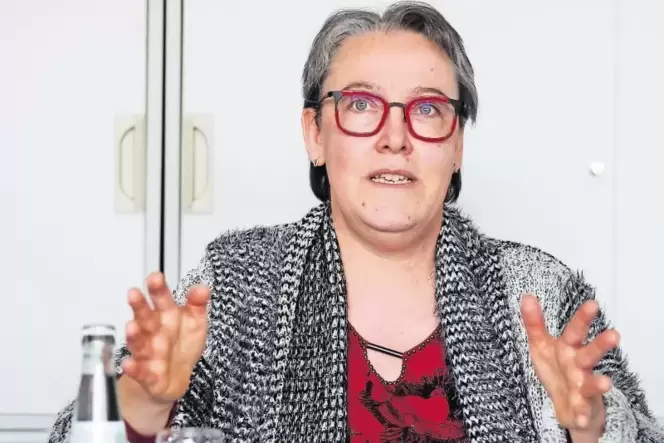 Nur Akten wälzen und verwalten? Nein danke, sagt Iris Weingardt.