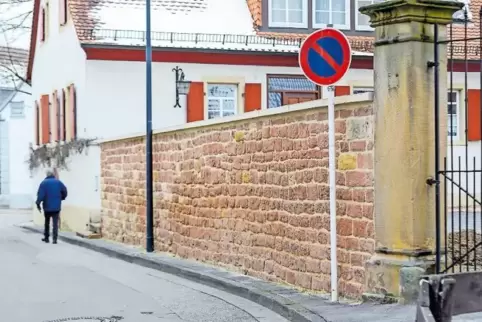 Parken ist hier verboten, nicht immer halten sich Autofahrer an die Regelung, beklagt das Verkehrsgremium.