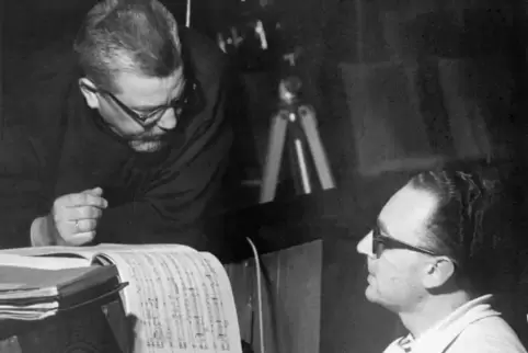 Zimmermann (links) mit dem Dirigenten Michael Gielen.