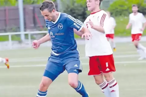 Leicht angeschlagen, aber einsatzfähig: Marcel Pauli (am Ball).
