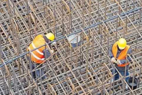 Das Baugewerbe gehört zu den Branchen, in denen häufig Entsende-Beschäftigte tätig sind.