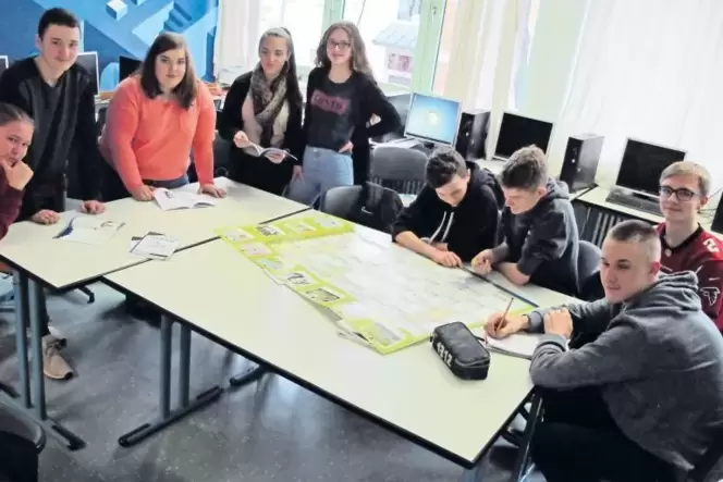 Viele Redakteure der Realschule Bellheim arbeiten seit mehreren Jahren in der AG mit.
