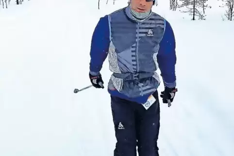 Eine Woche lang quer durch Finnland von der russischen bis zur schwedischen Grenze auf Langlaufskiern unterwegs: Jens Schuster.